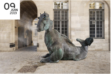 Drittes Tier, 2017, [Troisième animal/Third Animal], Bronze patiné, pompe à eau/Patinated bronze, water pump, 350 x 410 x 215 cm, © Thomas Schütte, ADAGP, Paris, 2019, Photo : Aurélien Mole 