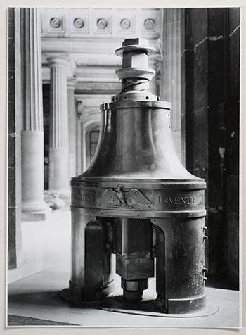 bilancer_marcel-broodthaers.jpg bilancer_marcel-broodthaers.jpg