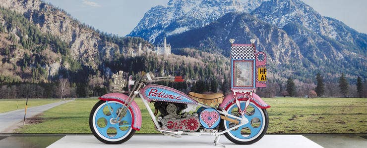 Grayson Perry, Kenilworth AM1, 2010, Custom-built motorcycle, Installation view, The Most Popular Art Exhibition Ever!, Serpentine Galleries, London, 2017 © Grayson Perry Courtesy the artist and Victoria Miro, London / Venice Grayson Perry, Kenilworth AM1, 2010, Custom-built motorcycle, Installation view, The Most Popular Art Exhibition Ever!, Serpentine Galleries, London, 2017 © Grayson Perry Courtesy the artist and Victoria Miro, London / Venice